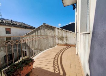 Foto 2 - Stabile - Palazzo Via Etnea
 
79, Milo - foto 2