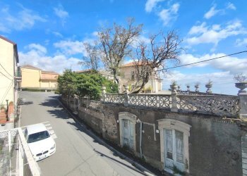 Foto 29 - Stabile - Palazzo Via Etnea
 
79, Milo - foto 29