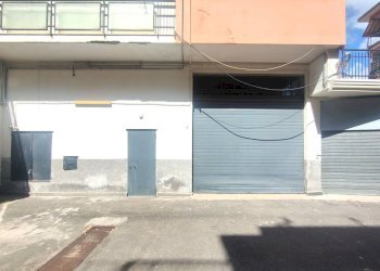 Foto 9 - Commercial Premises Via Kennedy
30, Sant'Agata Li Battiati - photo 9