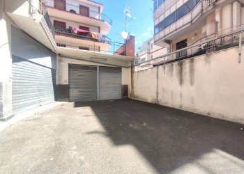 Foto 10 - Commercial Premises Via Kennedy
30, Sant'Agata Li Battiati - photo 10