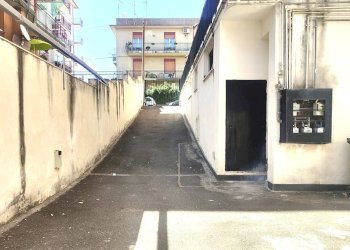 Foto 12 - Commercial Premises Via Kennedy
30, Sant'Agata Li Battiati - photo 12