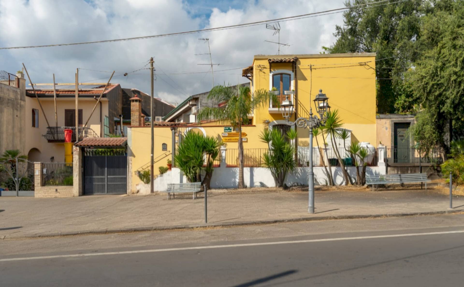 Foto 3 - Independent house via garibaldi
 
331, Viagrande - photo 3