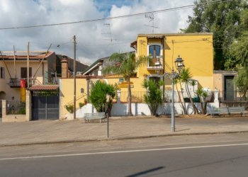 Foto 3 - Independent house via garibaldi
 
331, Viagrande - photo 3