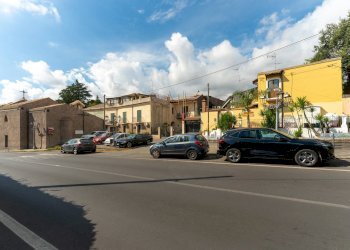 Foto 4 - Independent house via garibaldi
 
331, Viagrande - photo 4