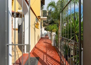 Foto 9 - Independent house via garibaldi
 
331, Viagrande - photo 9