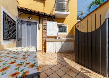 Foto 12 - Independent house via garibaldi
 
331, Viagrande - photo 12