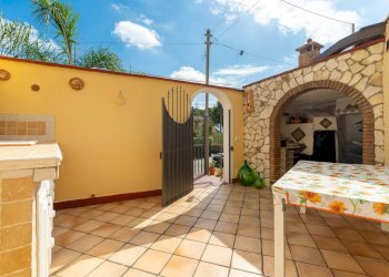 Foto 13 - Independent house via garibaldi
 
331, Viagrande - photo 13