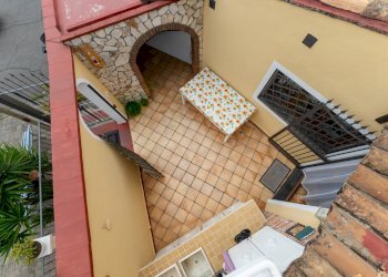 Foto 17 - Independent house via garibaldi
 
331, Viagrande - photo 17