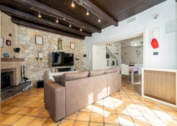 Foto 18 - Independent house via garibaldi
 
331, Viagrande - photo 18