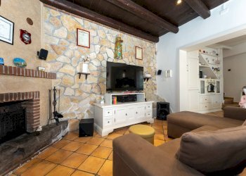 Foto 21 - Independent house via garibaldi
 
331, Viagrande - photo 21