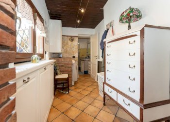 Foto 26 - Independent house via garibaldi
 
331, Viagrande - photo 26