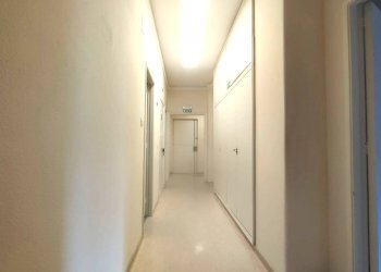 Foto 7 - Office Via Ingegnere
 
35, Catania - photo 7