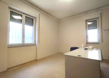 Foto 8 - Office Via Ingegnere
 
35, Catania - photo 8