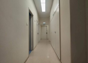 Foto 21 - Office Via Ingegnere
 
35, Catania - photo 21