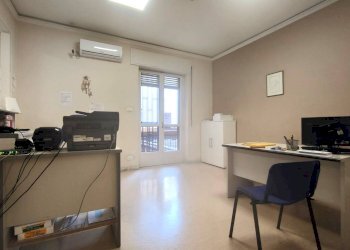 Foto 22 - Office Via Ingegnere
 
35, Catania - photo 22