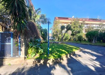 Foto 3 - Box via Leopardi
 
1, Sant'Agata Li Battiati - foto 3