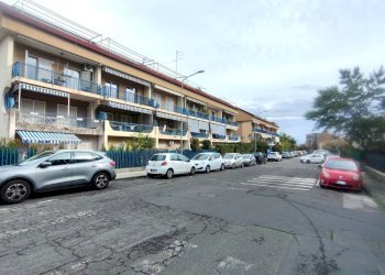 Foto 13 - Box via Leopardi
 
1, Sant'Agata Li Battiati - foto 13