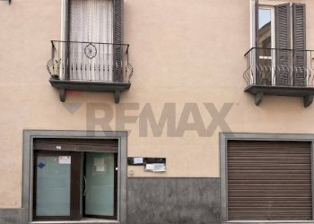 Edificio all\'aperto - Commercial Premises corso Umberto I
 
28, Casoria - photo 2
