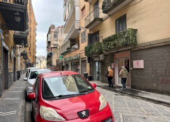 Edificio all\'aperto - Commercial Premises corso Umberto I
 
28, Casoria - photo 3