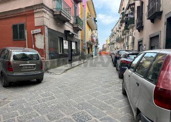 Edificio all\'aperto - Commercial Premises corso Umberto I
 
28, Casoria - photo 7