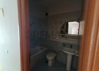 Bagno - Four-room apartment Via Ezio Vanoni
 
40, Triggiano - photo 14