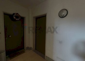 Hall / corridoio - Four-room apartment Via Ezio Vanoni
 
40, Triggiano - photo 32