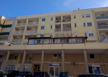 Edificio all\'aperto - Four-room apartment Via Ezio Vanoni
 
40, Triggiano - photo 38