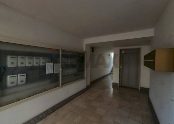 Ricezione / Lobby - Four-room apartment Via Ezio Vanoni
 
40, Triggiano - photo 40