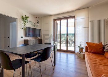 Sala da pranzo - Two-room apartment Via Rossotti
 
11, Taino - photo 4