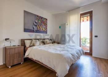 Camera / camera da letto - Two-room apartment Via Rossotti
 
11, Taino - photo 13