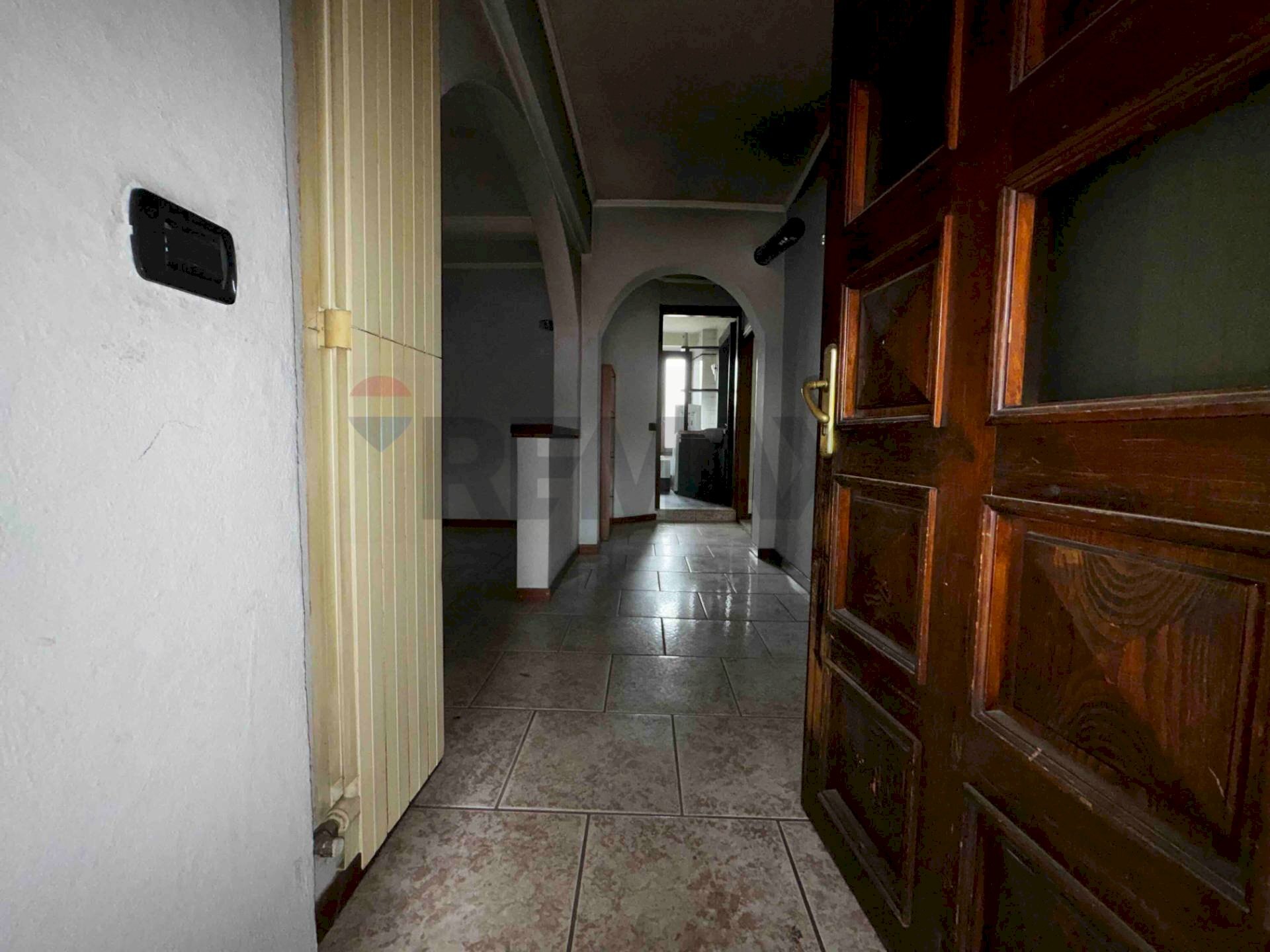 Hall / corridoio - Two-room apartment VIA ABATE BROGGI
 
5, Cantello - photo 3