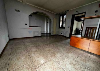 Stanza vuota - Two-room apartment VIA A. BROGGI
 
5, Cantello - photo 10