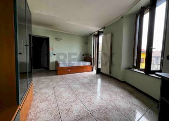 Camera / camera da letto - Two-room apartment VIA A. BROGGI
 
5, Cantello - photo 14