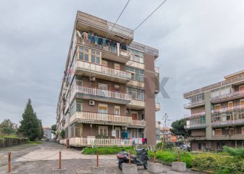 Edificio all\'aperto - Box Via Badia
 
3, Catania - foto 2