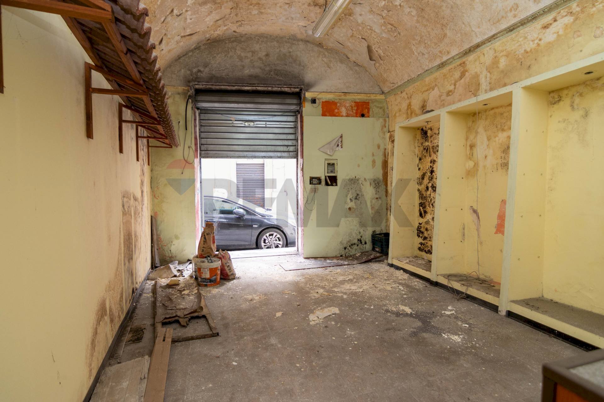 Stanza vuota - One-room apartment Via Conte Alaimo
 
96, Lentini - photo 2