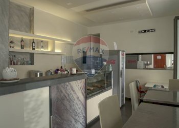 Cucina - Cafeteria - Cold Bar Via Gabriele D'annunzio
 
23, Catania - photo 1