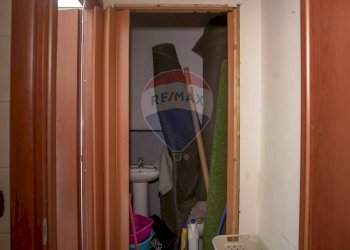 Bagno - Cafeteria - Cold Bar Via Gabriele D'annunzio
 
23, Catania - photo 9