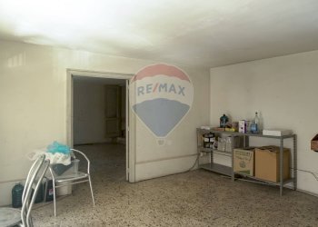 Stanza vuota - Cafeteria - Cold Bar Via Gabriele D'annunzio
 
23, Catania - photo 10