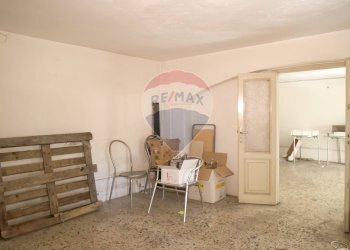 Camera / camera da letto - Cafeteria - Cold Bar Via Gabriele D'annunzio
 
23, Catania - photo 15