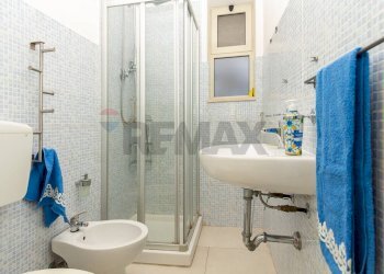 Bagno - Trilocale Via Giovanna Condorelli
 
28, Catania - foto 11