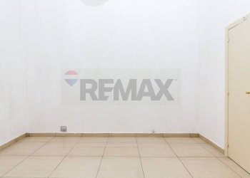 Stanza vuota - Trilocale Via Giovanna Condorelli
 
28, Catania - foto 13