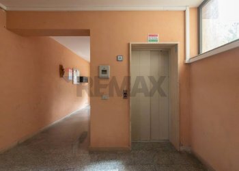 Hall / corridoio - Appartamento Via Giuseppe Pitrè
 
4, Caltagirone - foto 2