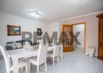 Sala da pranzo - Apartment Via Giuseppe Pitrè
 
4, Caltagirone - photo 5