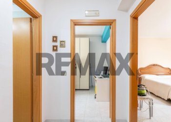 Hall / corridoio - Apartment Via Giuseppe Pitrè
 
4, Caltagirone - photo 20