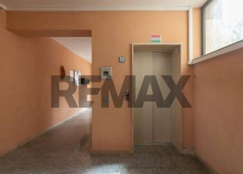 Hall / corridoio - Apartment Via Giuseppe Pitrè
 
4, Caltagirone - photo 34