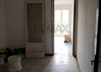 Hall / corridoio - Bilocale Via Strano
 
24, Paterno - foto 8