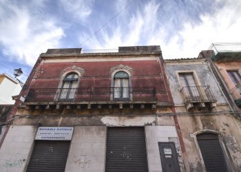 Edificio all\'aperto - Casa semi indipendente Via Dafnica
287, Acireale - foto 2