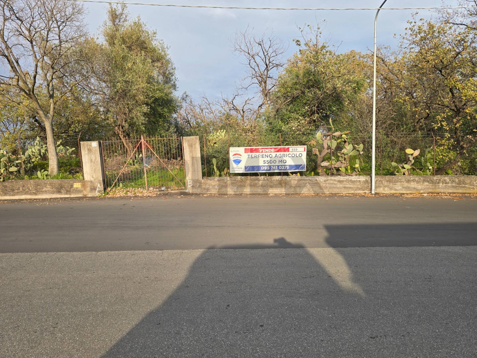 Non correlato - Terreno agricolo Via Lanza
 
snc, Aci Sant'Antonio - foto 2