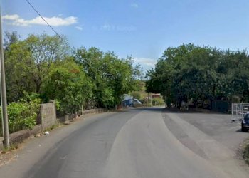 Edificio all\'aperto - Terreno agricolo Via Lanza
 
snc, Aci Sant'Antonio - foto 1