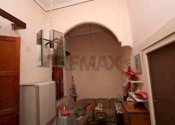 Hall / corridoio - Casa indipendente Via Cesare Battisti
 
33, Calatabiano - foto 10